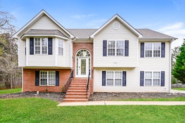 1038 HAMPTON RD HAMPTON, GA 30228